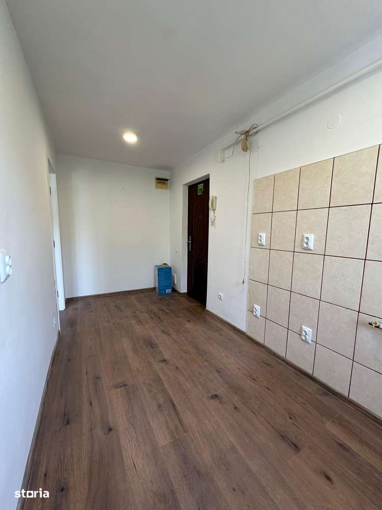 Apartament cu 2 camere, localizat în zona de sus a orașului. - Imagine principală: 5/9