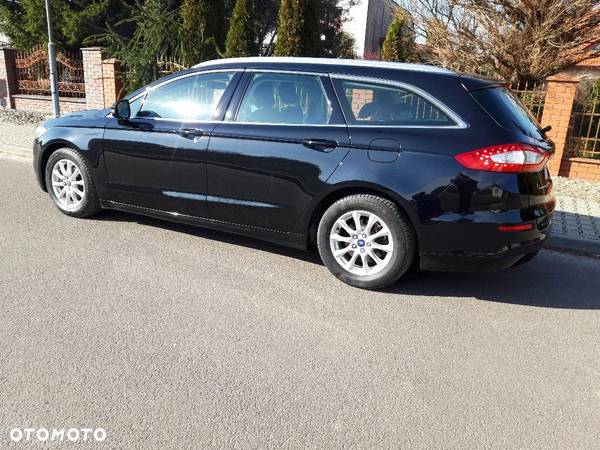 Ford Mondeo - 12