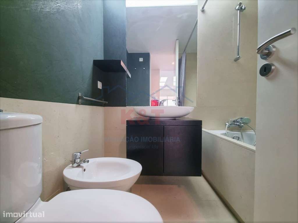 T2 de Luxo na Praia da Rocha com Jacuzzi e garagem-13