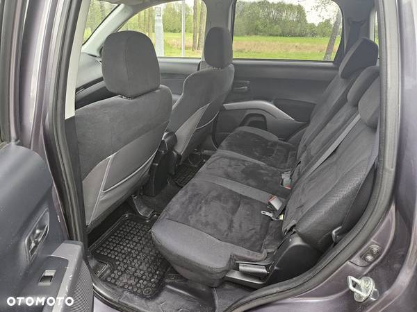 Mitsubishi Outlander 2.4 2WD - 6