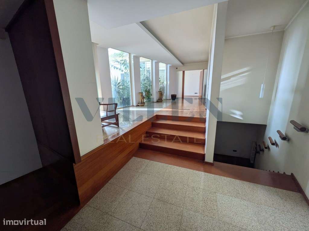 Moradia T5 de Luxo em São Romão do Coronado-14