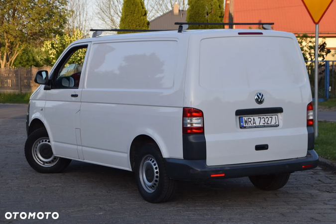 Volkswagen T5 - 10