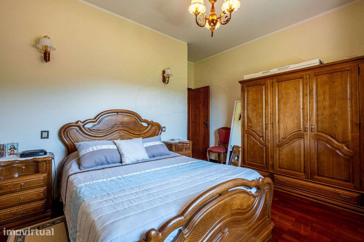 Moradia T4 para venda-11