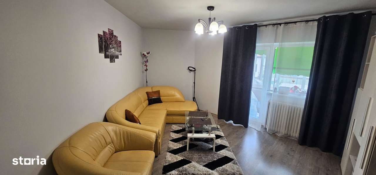 Vand apartament 3 camere,confort 1, decomandat, Str.Siretului-12