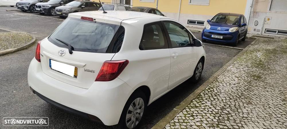 Toyota Yaris Van 1.4 D-4D - 4