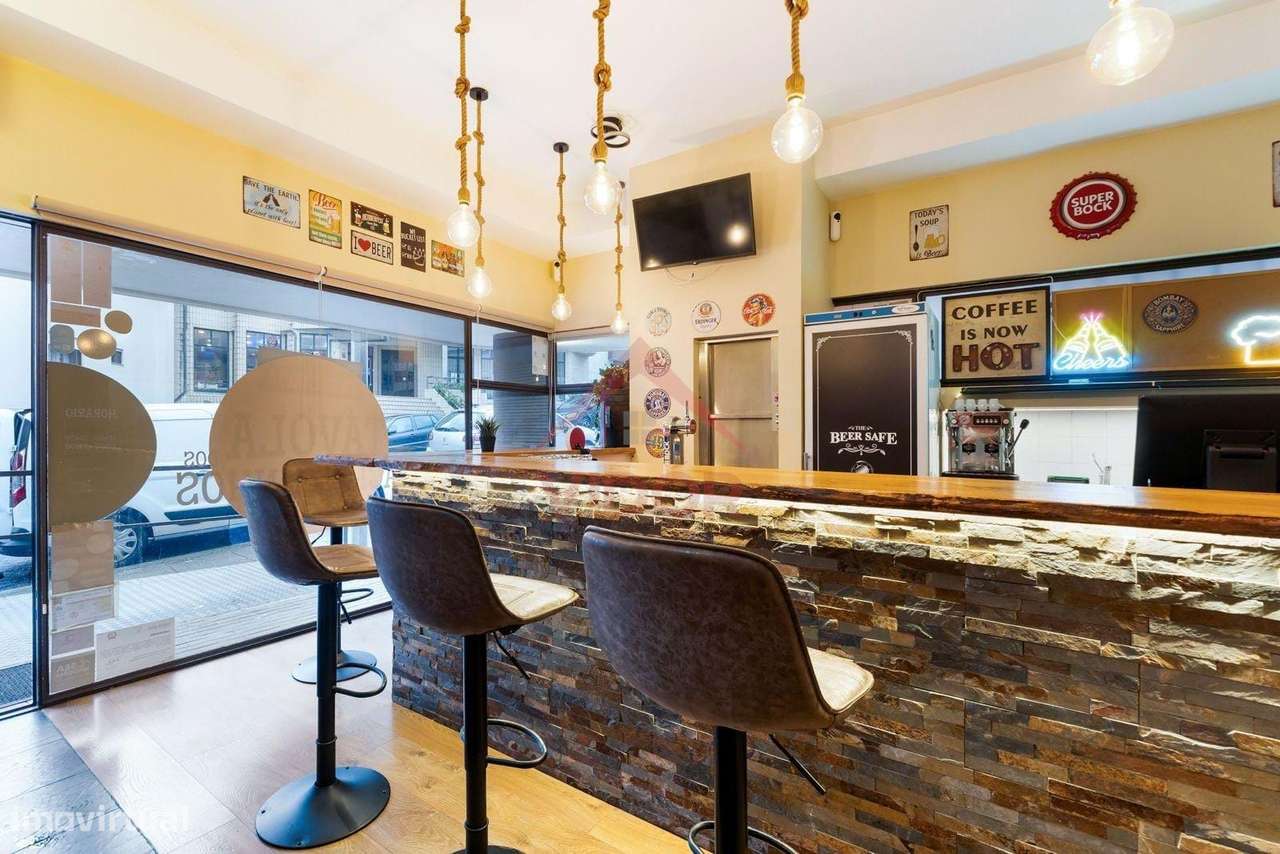 Espaço comercial na Maia - Excelente localização - Grande imagem: 4/19