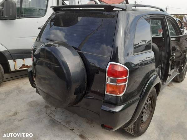 Cutie de viteze manuala 5 trepte toyota rav 4 motor 2.0 diesel - 1