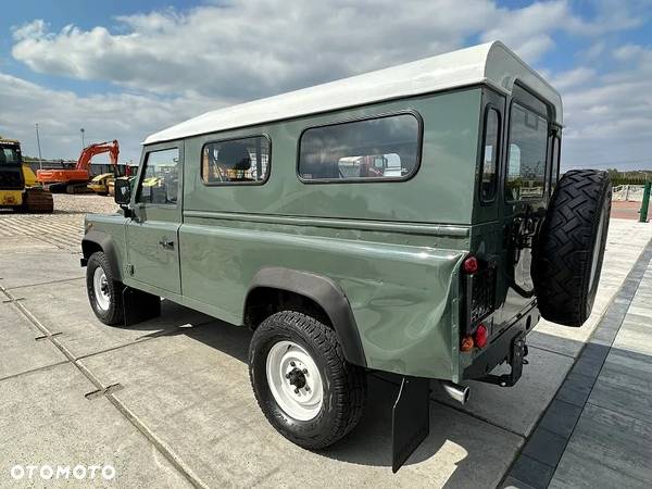 Land Rover Defender 110 2.4 TD4 E - 6