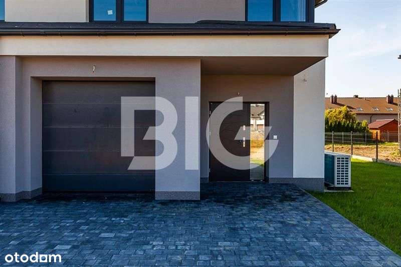 Nowy dom, nowoczesny funkcjonalny projekt - Pełny obrazek: 5/10