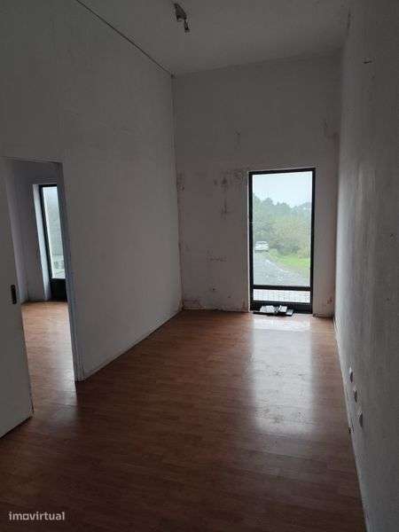 LOJA PARA VENDA – Ancede Baião - Grande imagem: 4/7