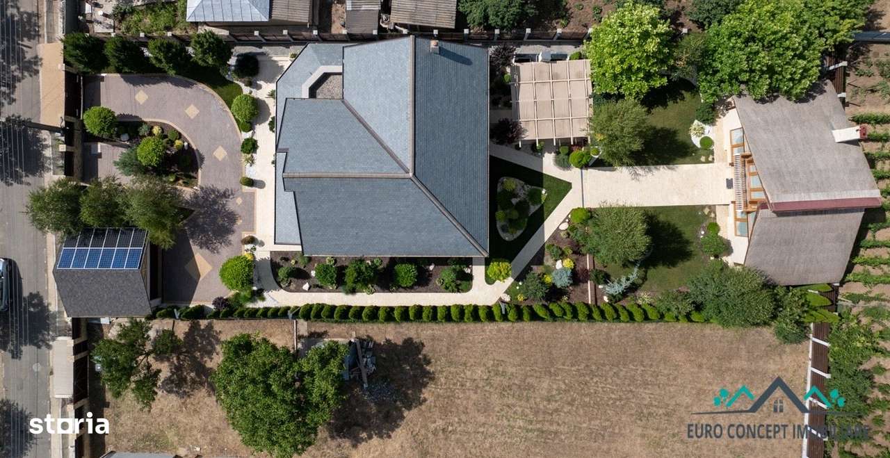 Casă de vânzare - Imagine principală: 5/20