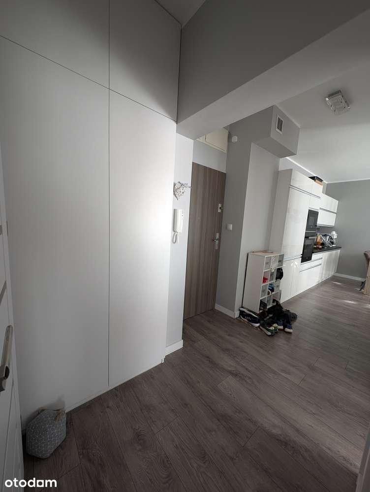 Nowoczesne 3-pokojowe mieszkanie z balkonem i komórką lokatorską - Pełny obrazek: 4/16