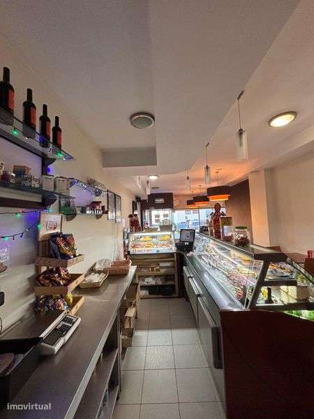 Confeitaria Pao Quente (com terminal de cozedura) em Rio Tinto - Grande imagem: 5/11