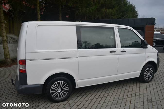 Volkswagen Transporter - 2