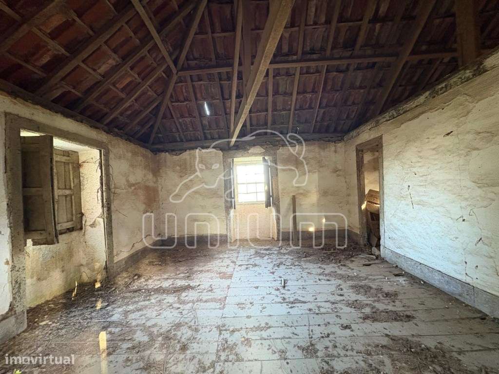 Propriedade para recuperar em Deão-7