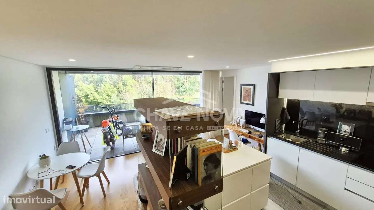 Apartamento T1 Como Novo c/ Lugar Garagem em Mafamude(El Corte Inglés) - Grande imagem: 4/15