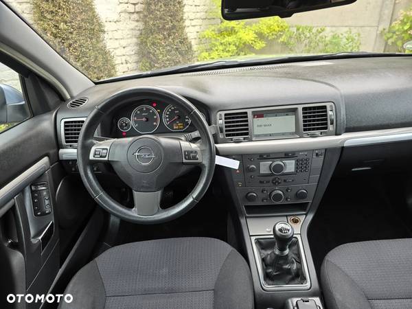 Opel Vectra 1.9 CDTI Cosmo - 10