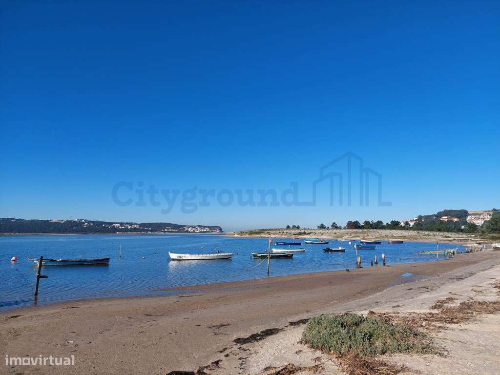 Moradia V3 com piscina no Nadadouro-9