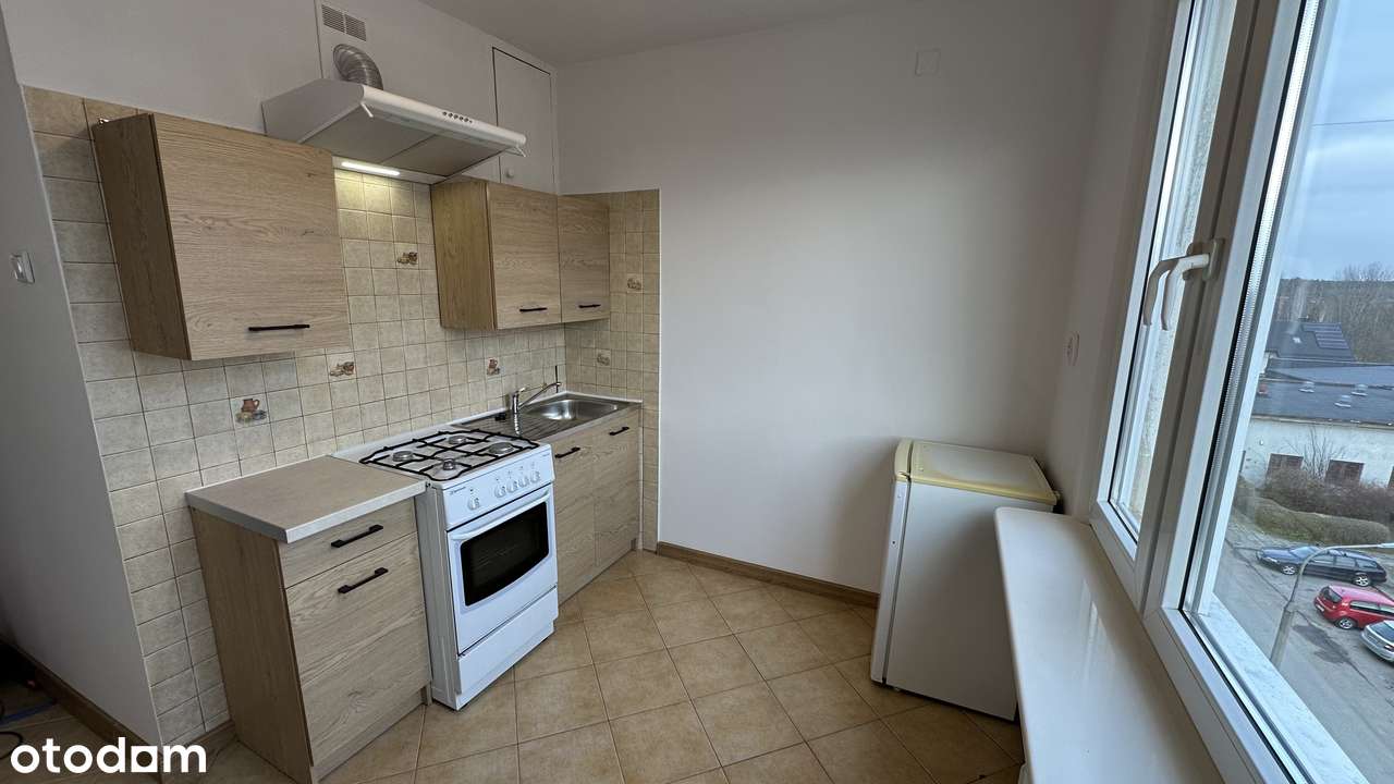 Jasne przytulne mieszkanie z dużym balkonem w spokojnej okolicy. - Pełny obrazek: 4/9