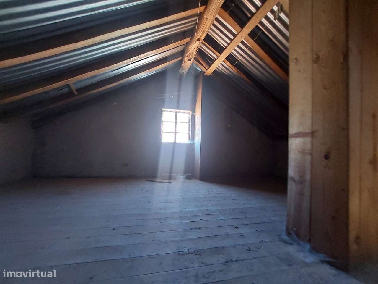 Moradia para Restaurar T2 Venda em Sabugueiro,Seia - Grande imagem: 5/5