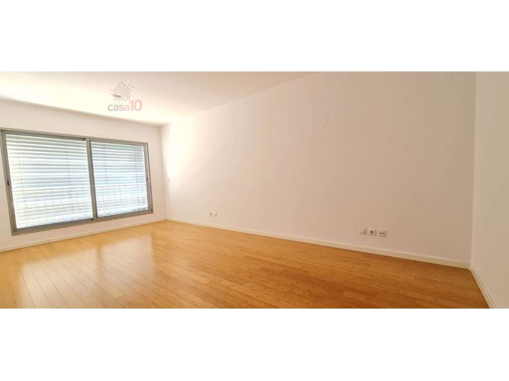 Arrenda-se apartamento T2 junto à Cuf Descobertas, Expo - Grande imagem: 5/33