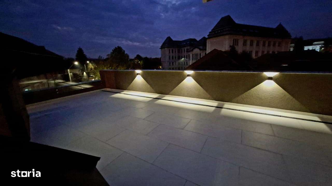 OPORTUNITATE- De vanzare penthouse finisat , mobilat/utilat - Imagine principală: 3/15