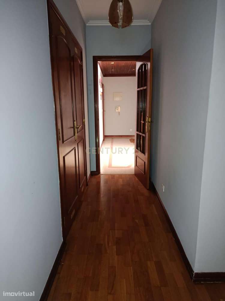 T3 espaçoso com suite em São Marcos – Próximo de tudo! - Grande imagem: 4/17