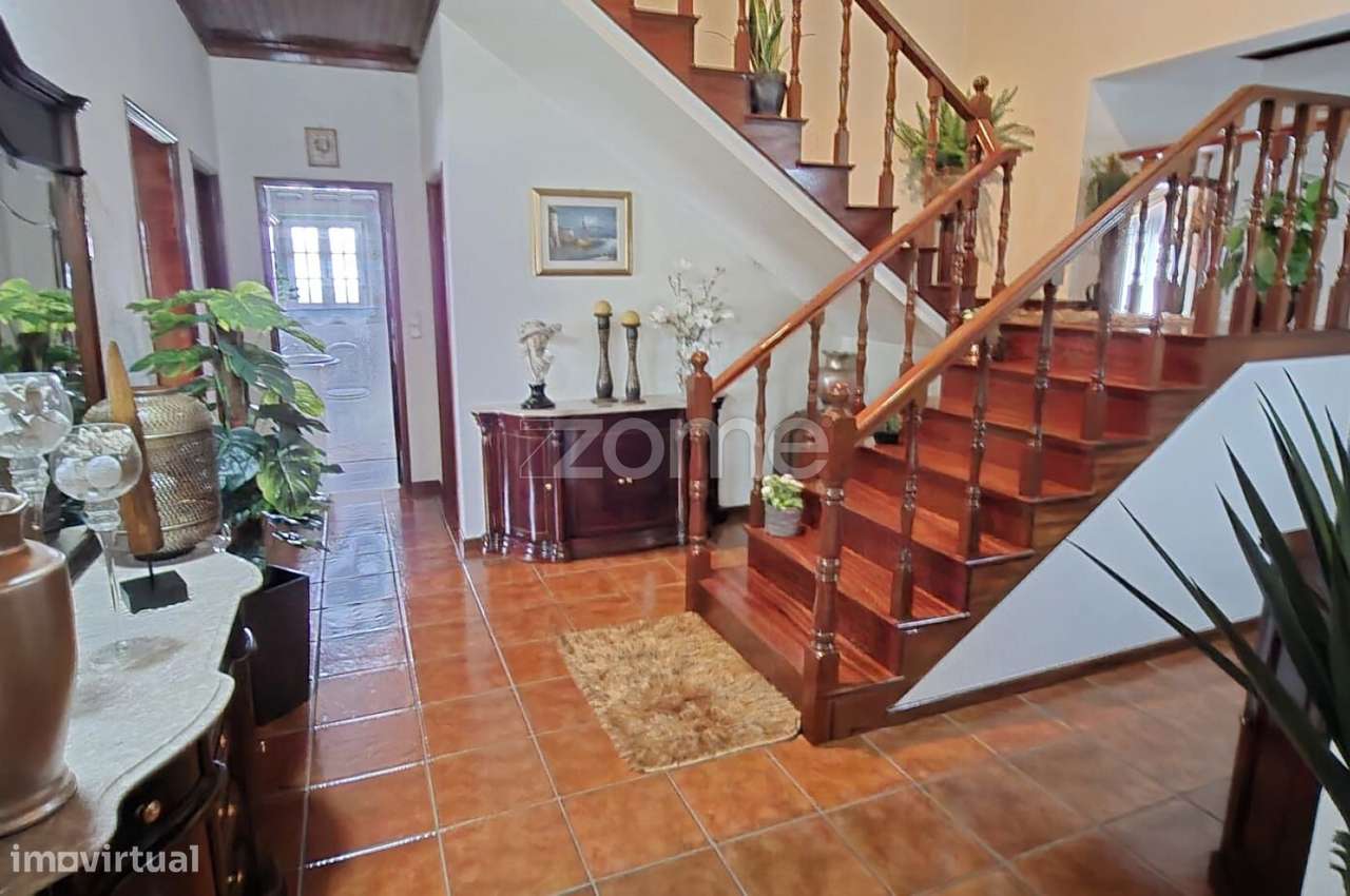 Moradia com 3 frações independentes habitacionais-27