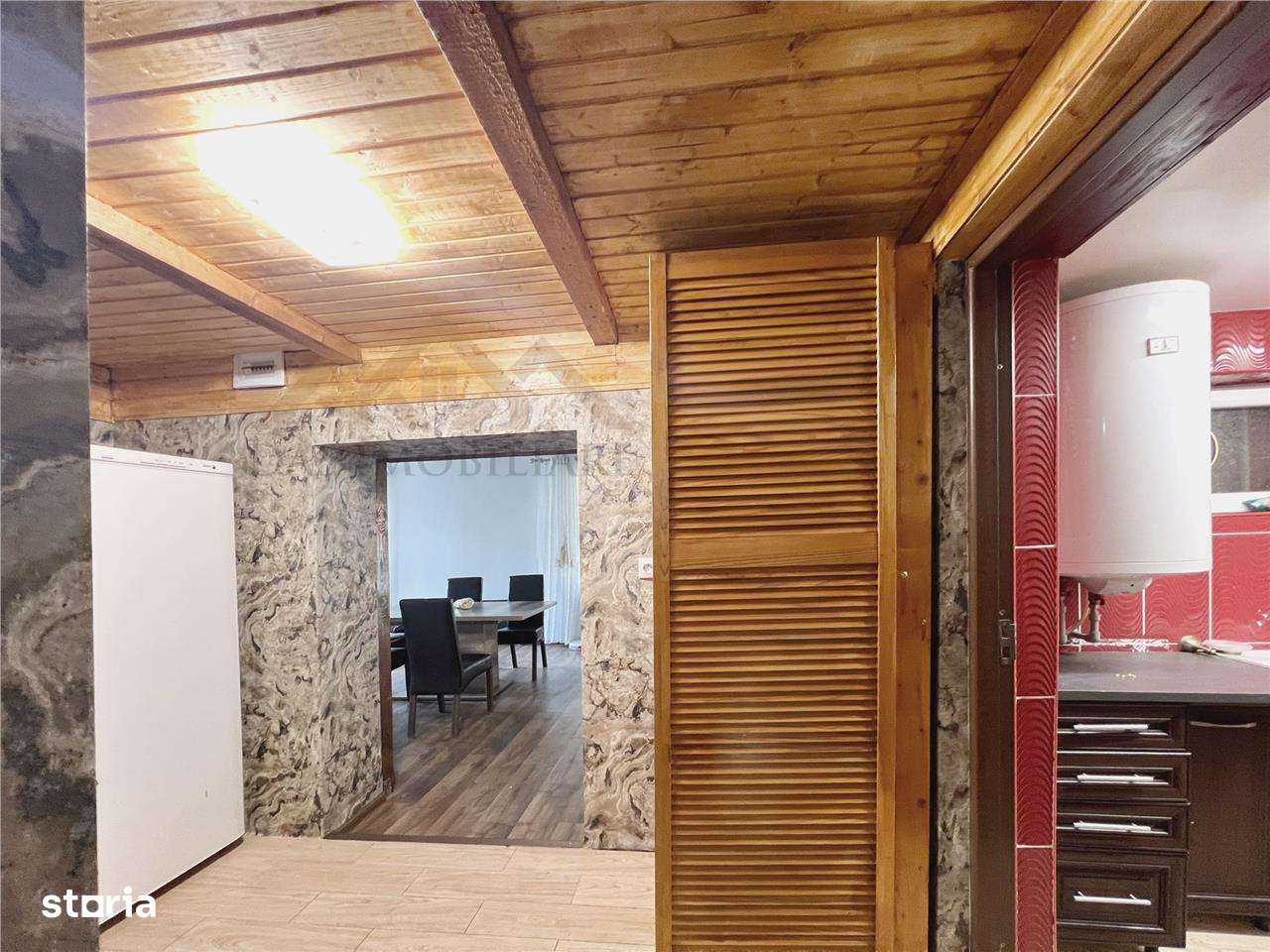 Cabana cu ciubar, in Firiza-13