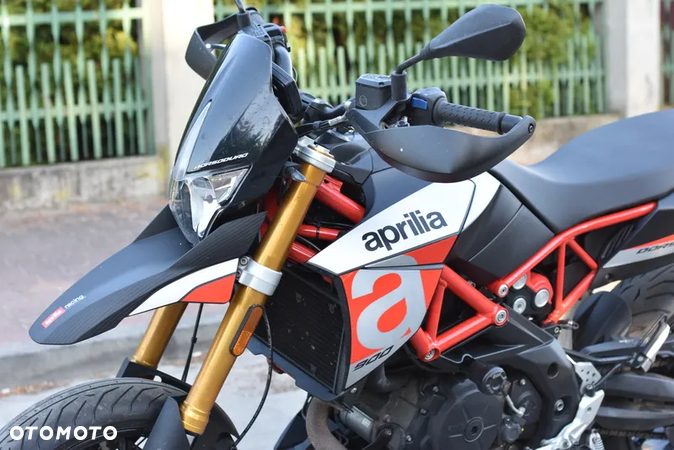 Aprilia Dorsoduro - 21