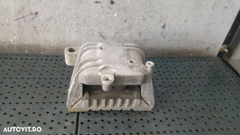 Suport tampon motor 2.0 tdi audi a3 8p 1k0199262 - 2