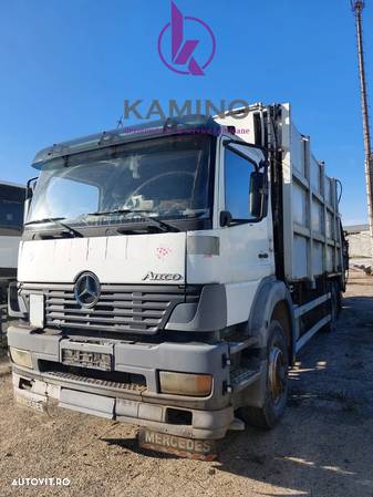 Dezmembram Mercedes Atego - 3