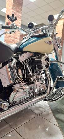 Harley-Davidson Softail Deluxe - 17