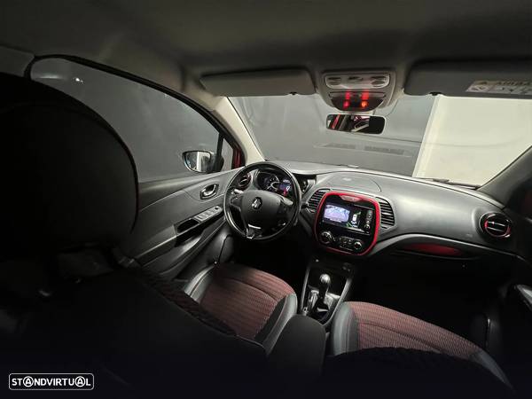 Renault Captur 1.5 dCi Helly Hansen EDC - 9