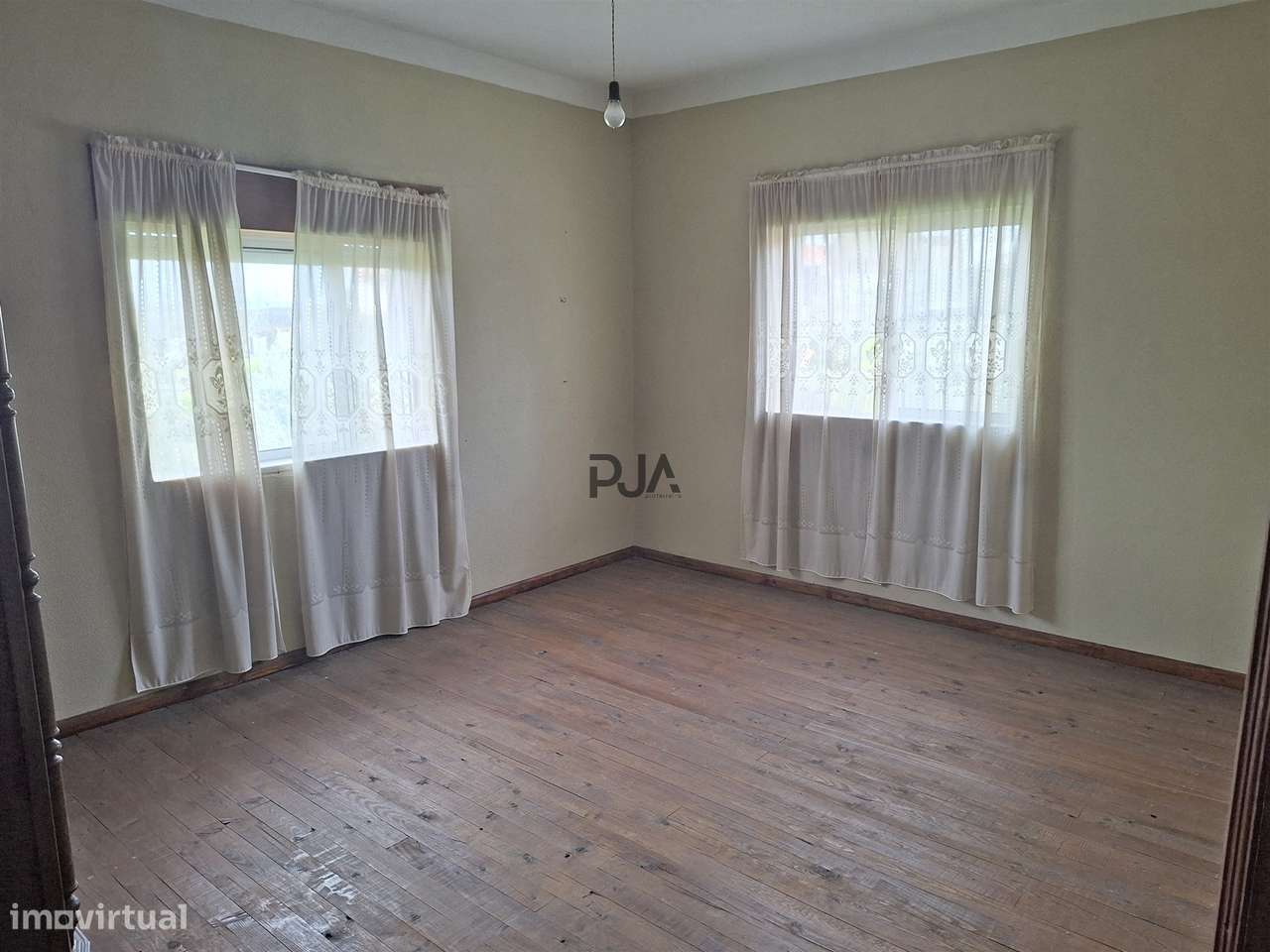 Moradia T5 em Sezures, Penalva do Castelo-5