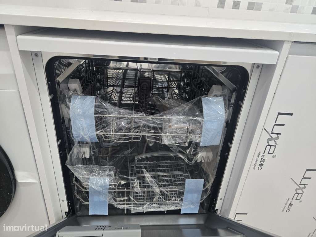 T3 totalmente remodelado (a estrear) | 85 m² | Cacém - zona tranqui...-18