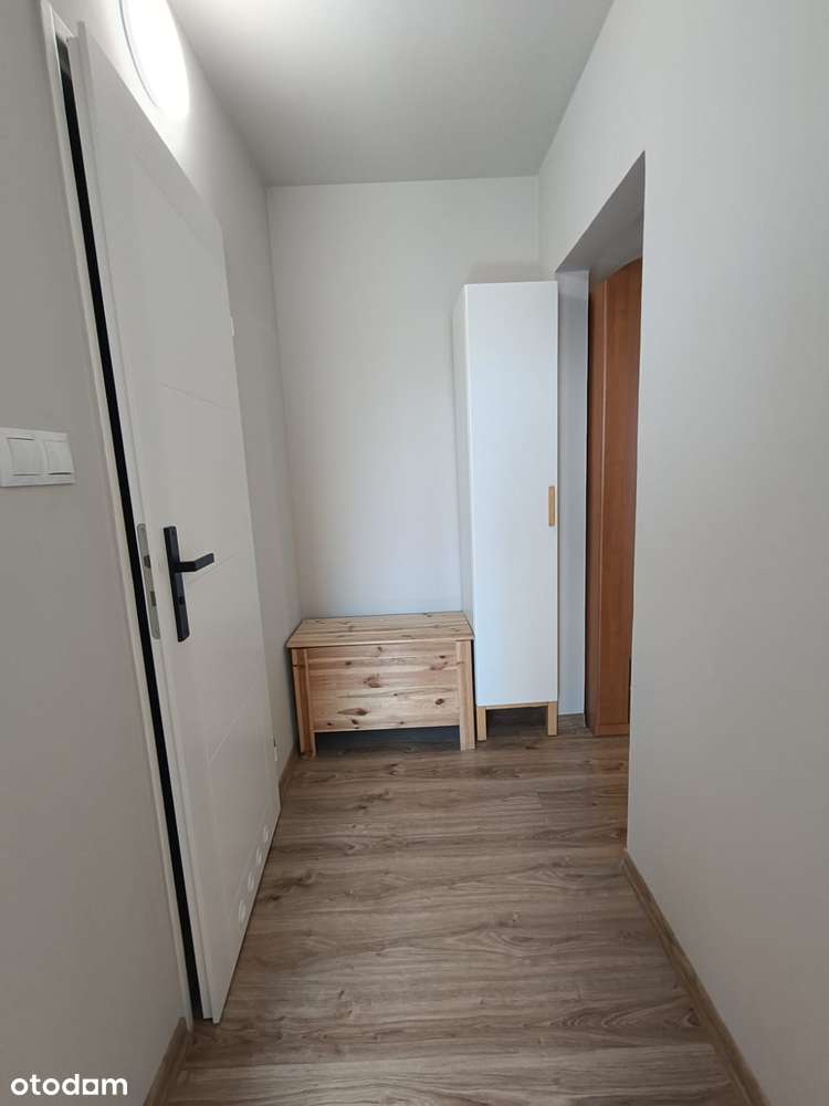 Zabobrze niskoczynszowe,  słoneczne,  ciepłe,  wygodne po remoncie - Pełny obrazek: 5/8