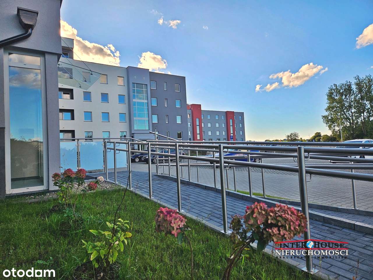 Gotowe do przekazania nowe 3-pokojowe z dużą loggią, I piętro, winda-17