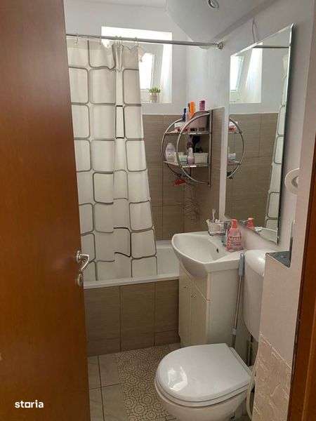 Apartament ultracentral,2 camere semidecomandat,37mp,etaj 3 - Imagine principală: 4/4