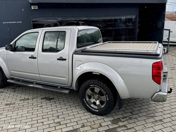 Nissan Navara 2.5 dCi CD XE - 11