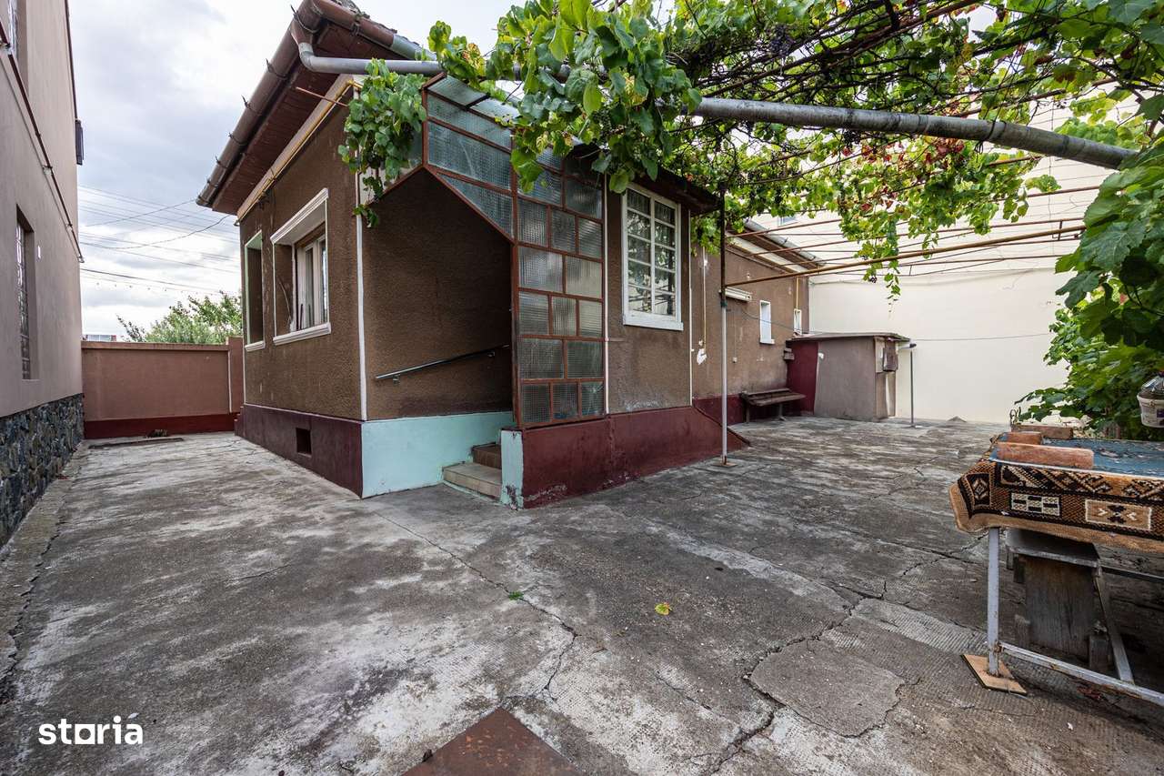 Casă de vânzare în Grădiște – Arad - teren 316 mp - Imagine principală: 2/8