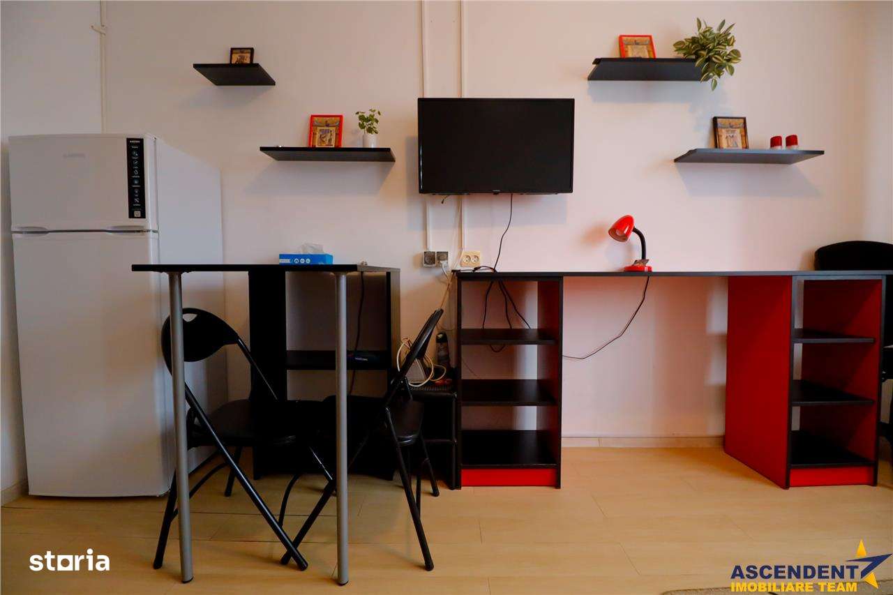 Tur 3D! Mica rezidenta,luminoasa,mobilata, accesorizata,loc parcare,Tr - Imagine principală: 4/13