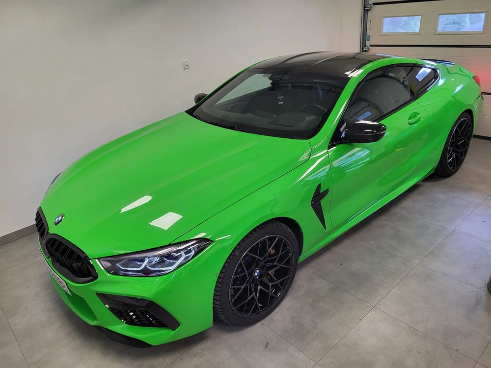 BMW M8 Standard 2020