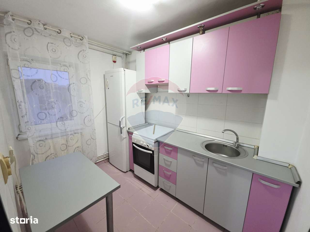 Apartament cu 1 camere de vânzare  Zona Carpați, Piatra Neamț-3