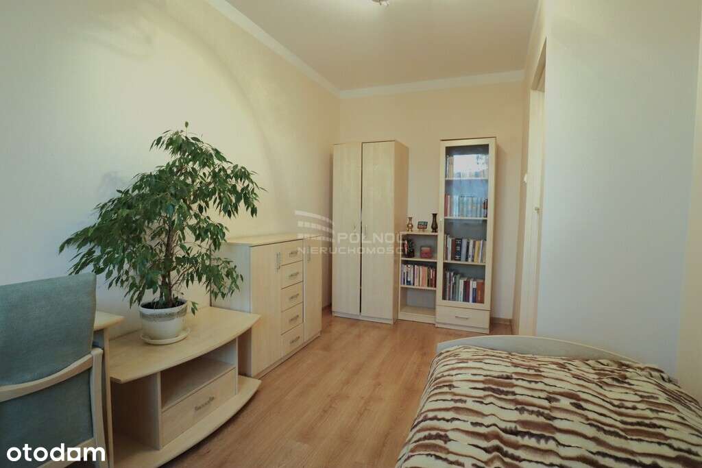 Dom z ogrodem, tarasem i garażem - Pełny obrazek: 5/13