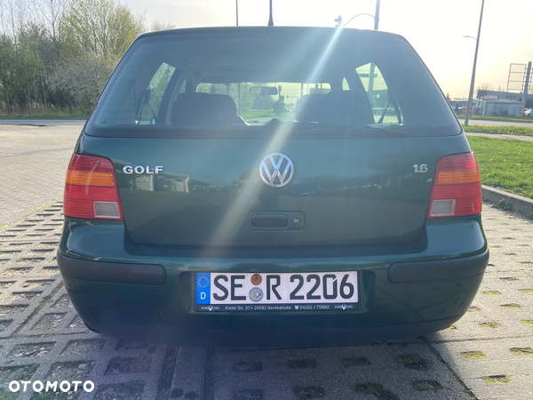 Volkswagen Golf IV 1.6 Basis - 4