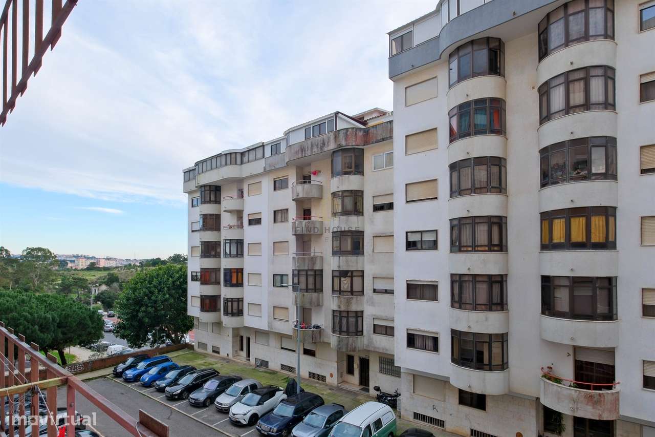 Vende-se apartamento T3 na Rinchoa, Rio de Mouro-25
