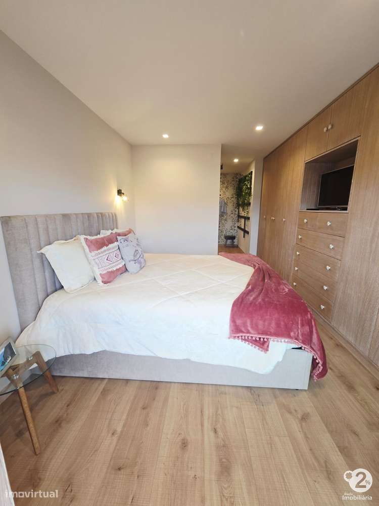 Apartamento T4 com terraço em Rio Tinto-24