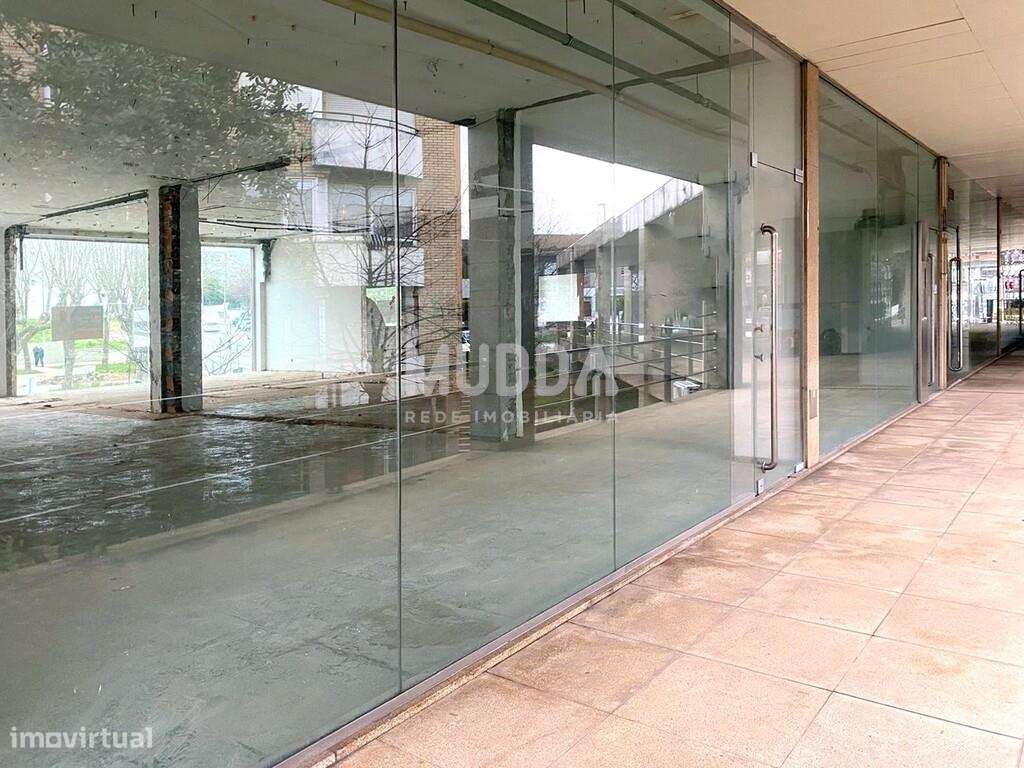 Loja comercial no Centro de Arrifana - SMF - Grande imagem: 3/3