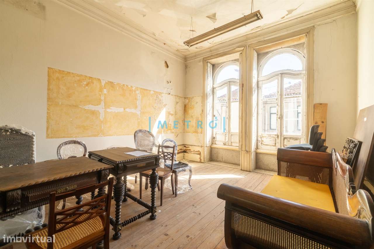 Moradia Devoluta T3 Venda em Cedofeita, Santo Ildefonso, Sé, Miragaia,-5